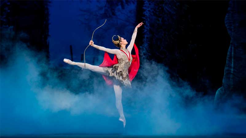 رقص باله رویای شب نیمهی تابستان