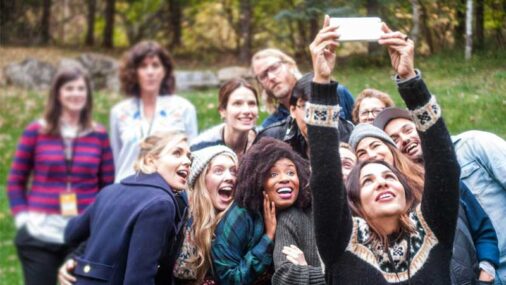 آموزش بازاریابی و توزیع فیلم بلند توسط راسل شوارتز