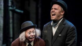 فیلم تئاتر در انتظار گودو (همراه با زیرنویس فارسی)